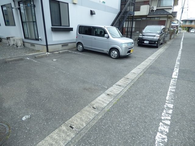 駐車場　☆外観・共有部分☆