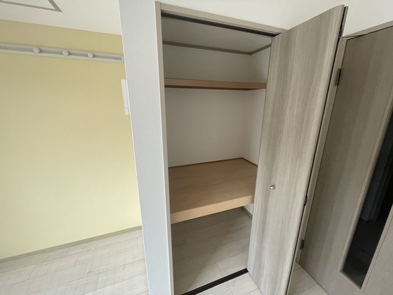 収納　※別部屋の写真です