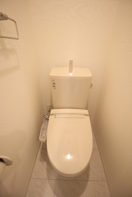 トイレ　清潔感のあるトイレです