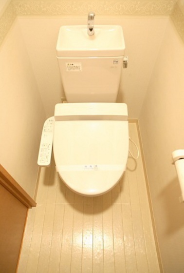 トイレ　※別部屋の写真です