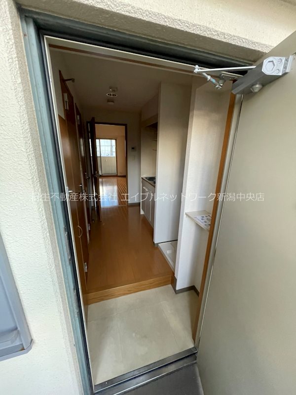 玄関　別部屋参考写真
