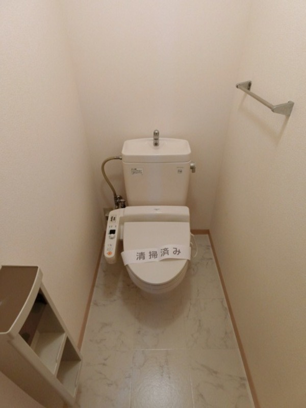 トイレ　図面と現状に相違がある場合には現状を優先