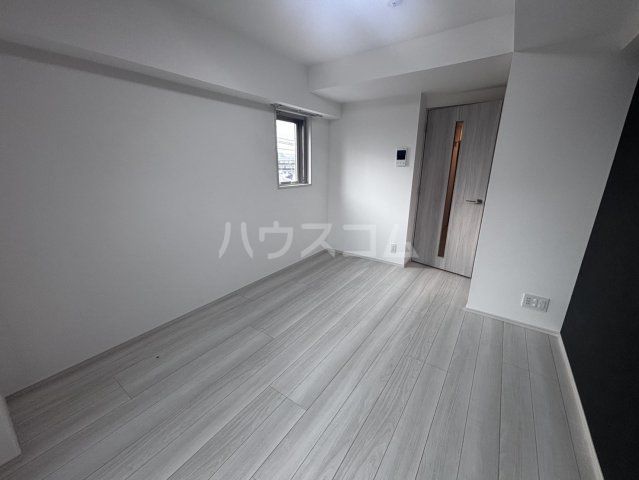 GENOVIA船橋の居間写真