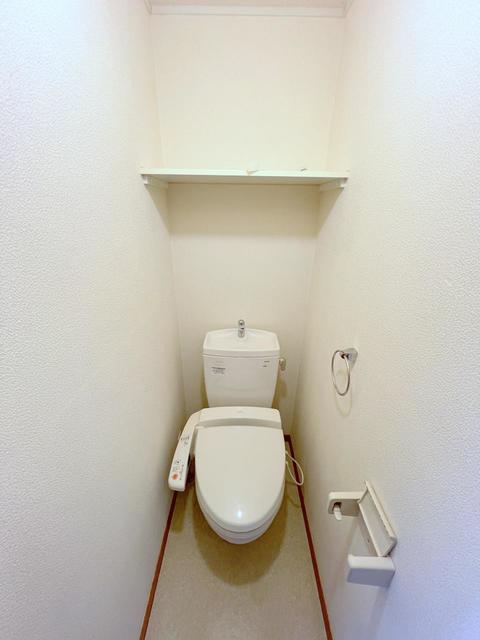 トイレ　別部屋同仕様タイプ
