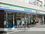 コンビニ　ファミリーマート（コンビニ）まで312m