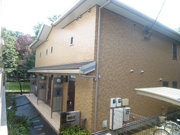建物外観　西国立駅徒歩8分っで通勤通学に便利です。