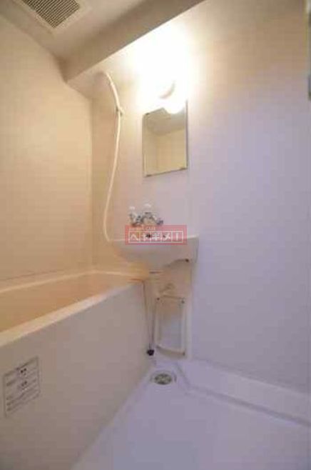 バス・シャワールーム　同建物参考写真
