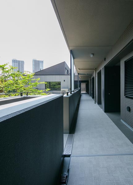 YM FLATS 三鷹の杜の外観写真
