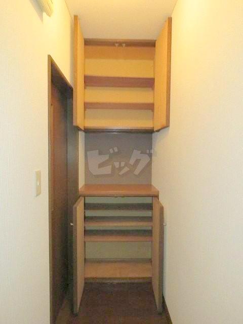 その他共有部分　※他号室の写真になります。雰囲気のご参考にどうぞ♪