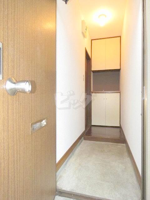 玄関　※他号室の写真になります。雰囲気のご参考にどうぞ♪