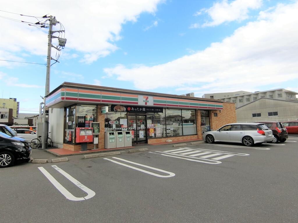 コンビニ　セブンイレブン前橋問屋町店（コンビニ）まで504m
