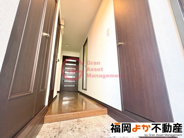 玄関　シンプルで使いやすい玄関です