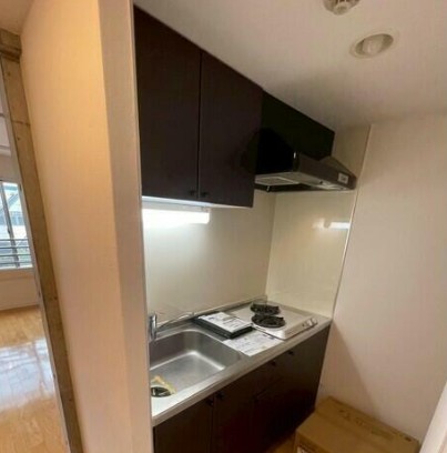 キッチン　※こちらのお写真は他部屋になり参考写真です