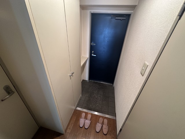 ファミール芝下の玄関写真