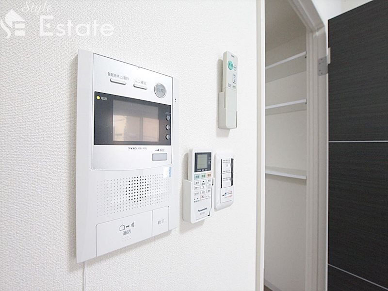 セキュリティ　モニター付きインターホン