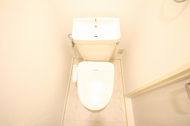 トイレ　シンプルで使いやすいトイレです