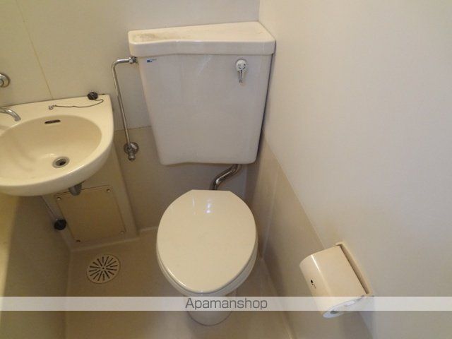 近鉄奈良線 八戸ノ里駅 徒歩7分 3階建 築40年のトイレ写真