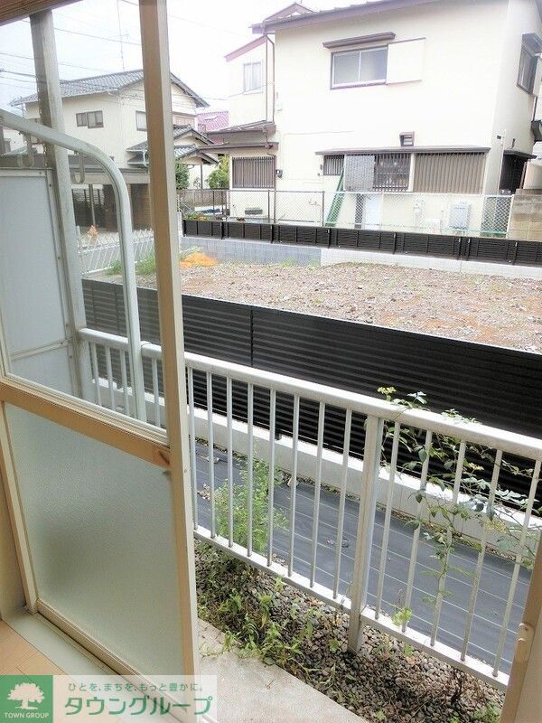 バルコニー　テラス