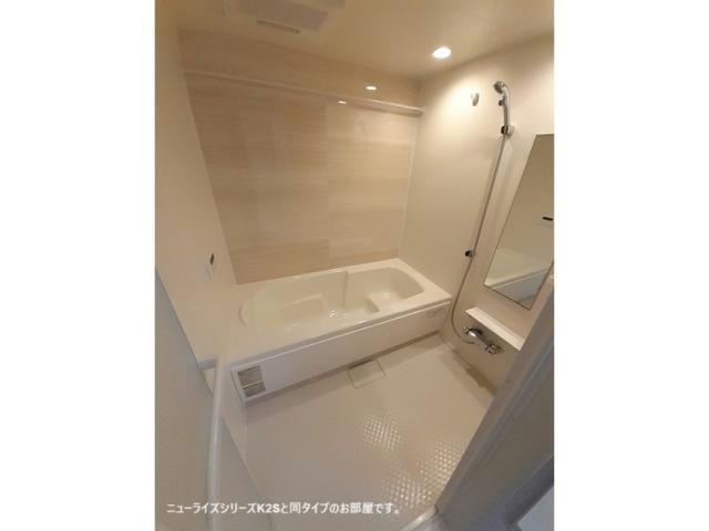 ＪＲ福知山線 福知山駅 バス乗車時間：16分 最寄りバス停で下車 徒歩4分 2階建 築1年の風呂写真