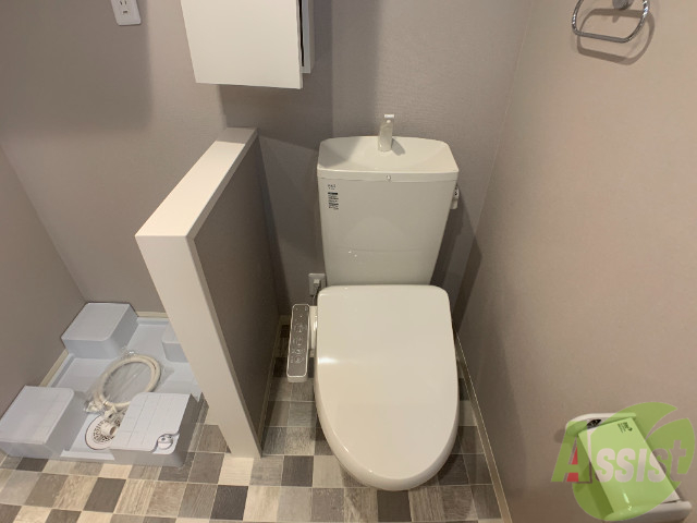 トイレ　トイレは綺麗でウォッシュレットも付いて快適にお使い頂けます。