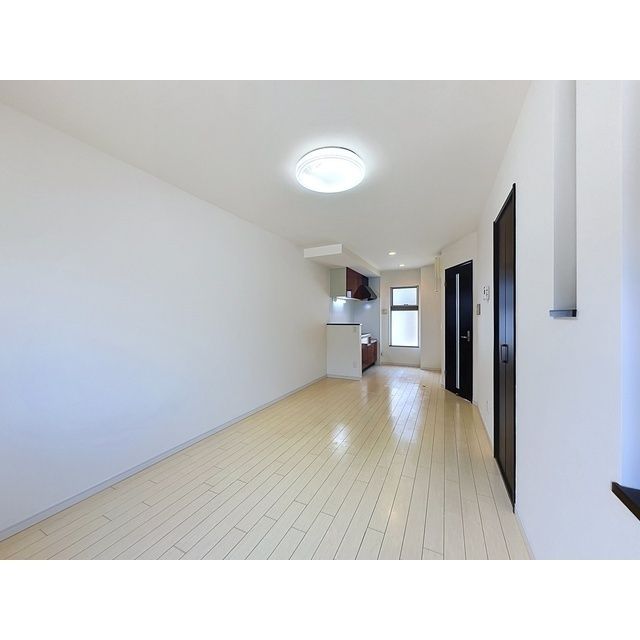 DーBOX山室D棟の居間写真
