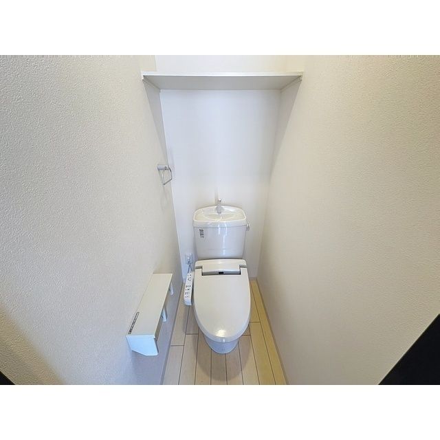 DーBOX山室D棟のトイレ写真