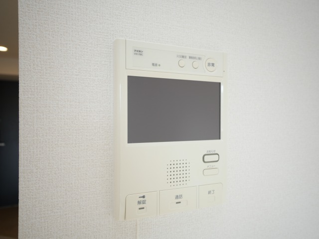 セキュリティ　モニター付きインターホンです