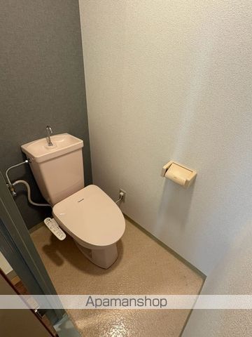 ＪＲ南武線 矢向駅 徒歩5分 3階建 築39年のトイレ写真