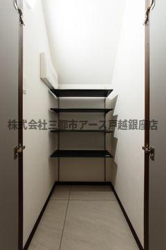玄関　クイーンコート品川大井