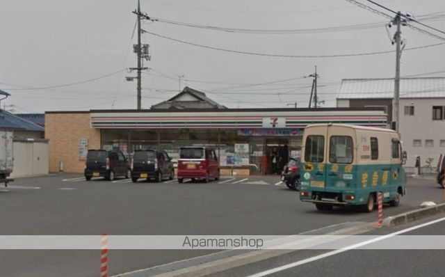 コンビニ　セブンイレブン岡山小山店（コンビニ）まで552m