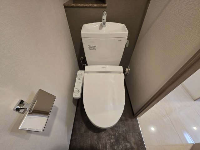 地下鉄名城線 久屋大通駅 徒歩4分 12階建 築9年のトイレ写真