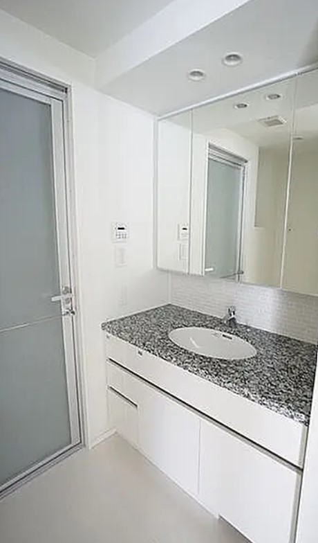洗面設備　別部屋参考写真