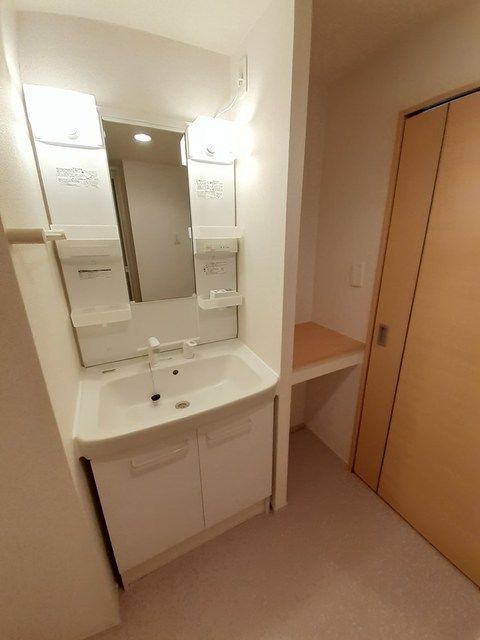 洗面設備　※同建物別部屋イメージ