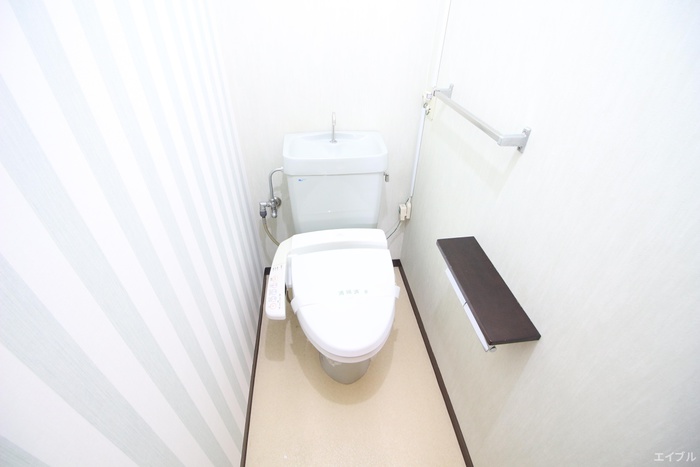 トイレ　※別のお部屋の写真です