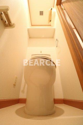 トイレ　落ち着いたトイレです