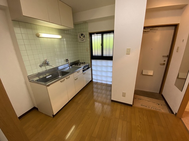 近鉄大阪線 河内山本駅 徒歩7分 3階建 築25年の居間写真