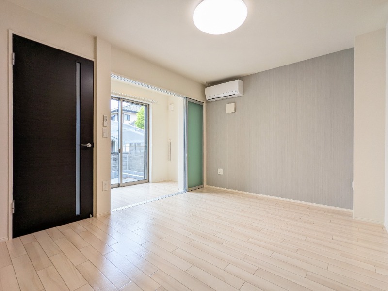 居室・リビング　図面と現状に相違がある場合には現状を優先