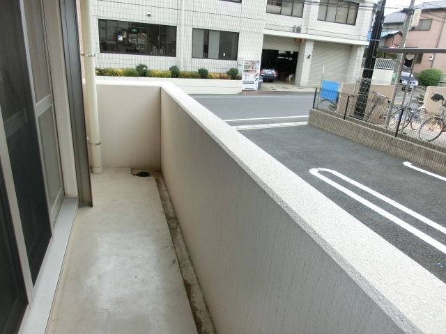 バルコニー　※別号室参考写真です
