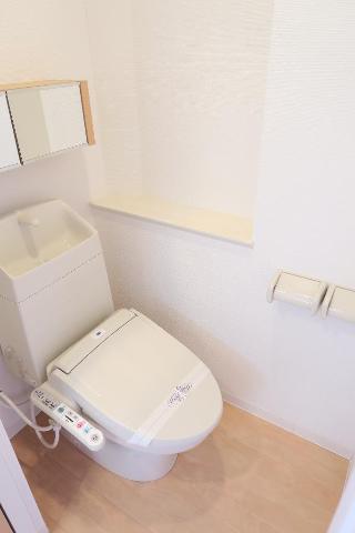 トイレ　シャワー付トイレ