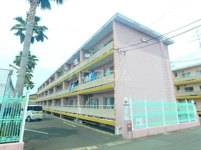 浜松市中央区上新屋町のマンションの建物外観