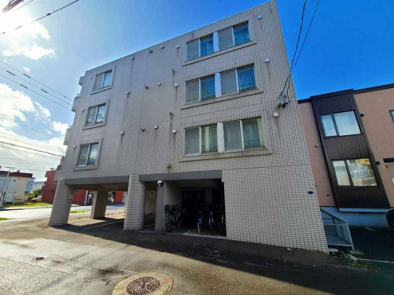 北海道札幌市東区北二十六条東１０（マンション）の賃貸物件の外観