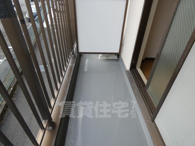 【京都市伏見区小栗栖森本町のマンションのバルコニー】