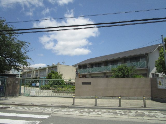 【エル牧野の小学校】