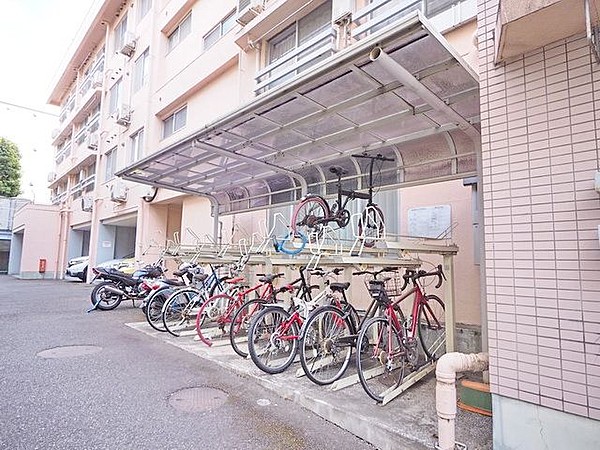 【横浜市青葉区新石川のマンションのその他】