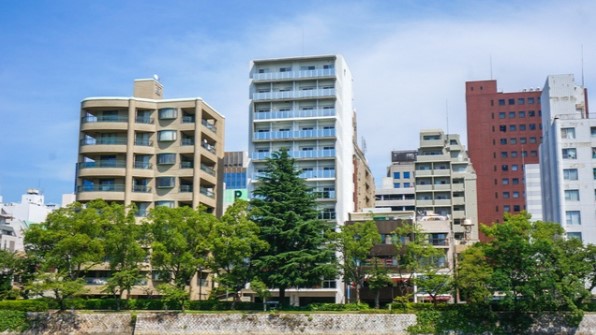 TREE TERRACE 平和公園の建物外観