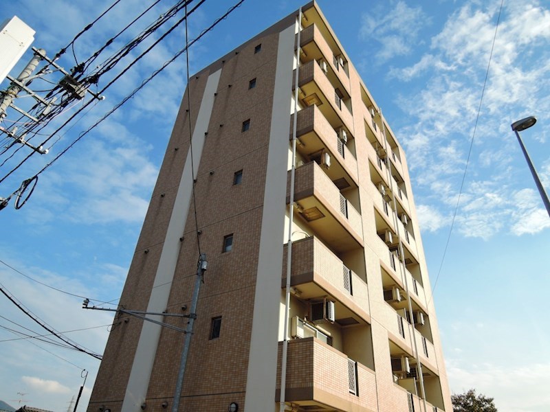 【北九州市小倉北区木町のマンションの建物外観】