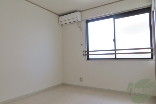 その他部屋・スペース　寝室にはエアコンが付いていて快適で良いですね～