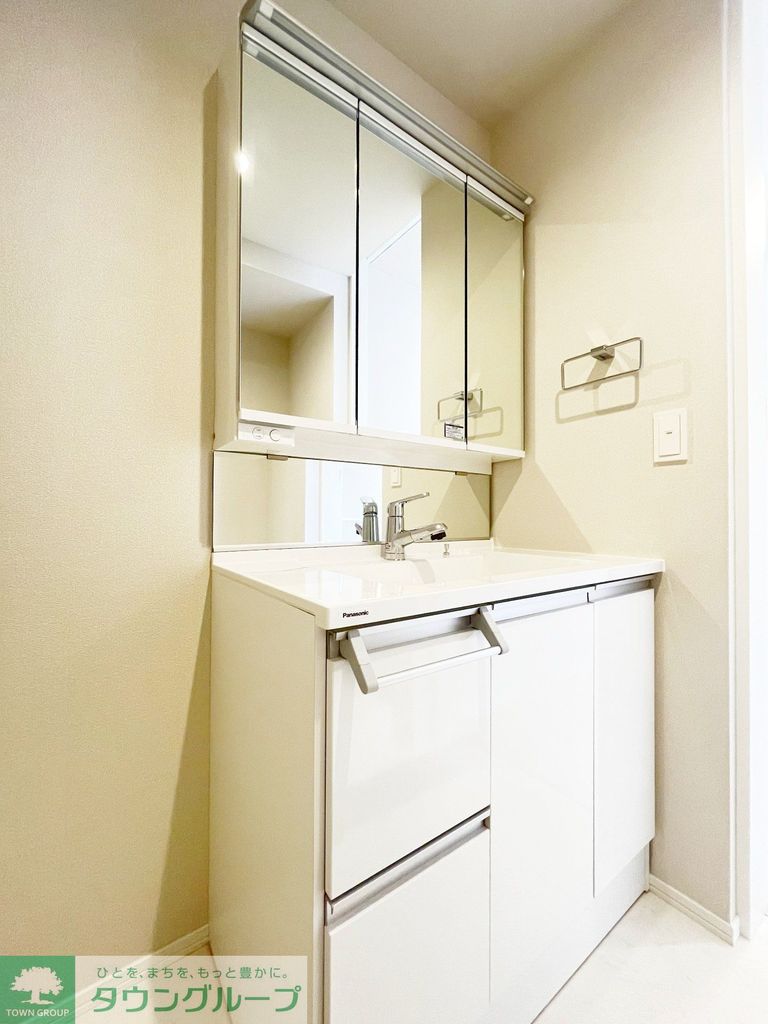 洗面設備　収納