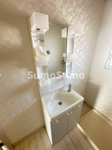 洗面設備　広い洗面スペース