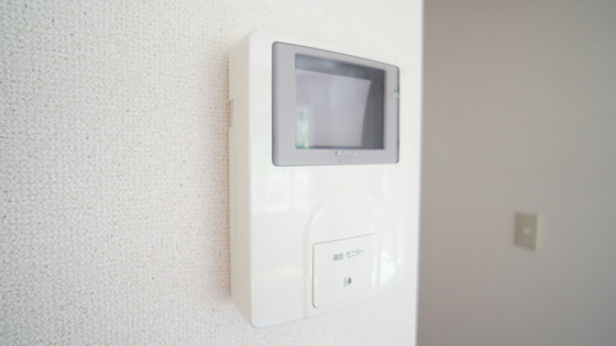 セキュリティ　モニター付きインターホン